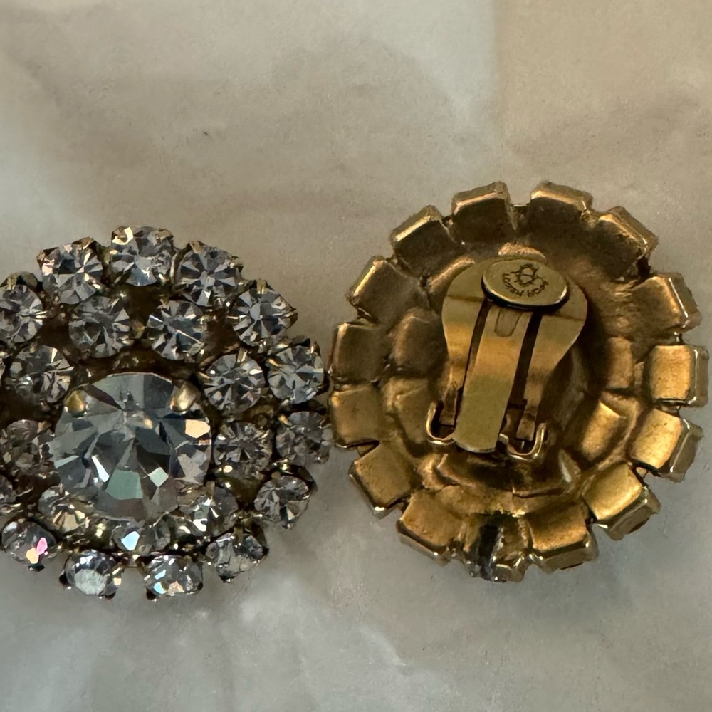 High quality rhinestone earring clip on